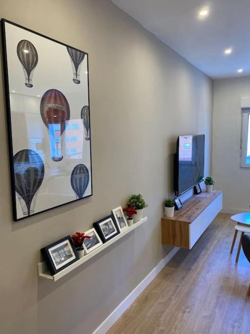 176A Apto Moderno De 3 Habitaciones Gijon Bagian luar foto